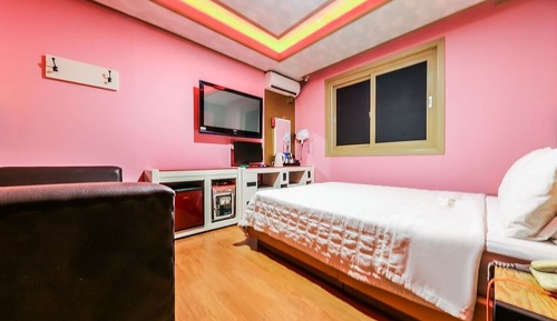 Habitación (General Taxi, Netflix)