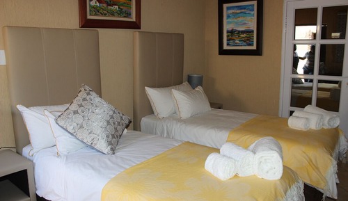 Habitación Confort con 2 camas individuales
