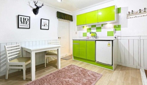 Habitación (Saige)