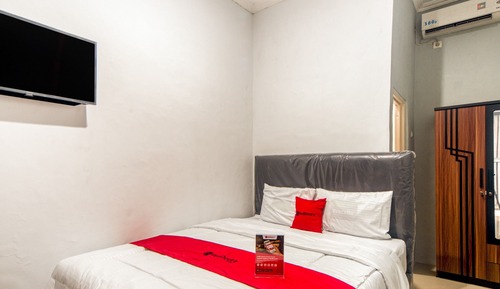 Habitación doble (Reddoorz)