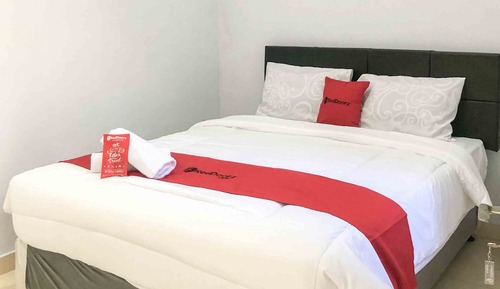 Habitación doble (Reddoorz)