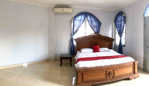 Habitación Deluxe (Reddoorz)