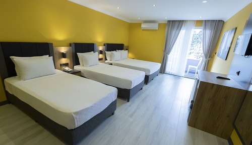 Habitación cuádruple clásica, vistas al mar