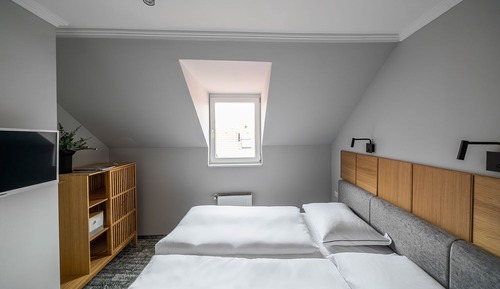 Habitación estándar con 1 cama doble o 2 individuales