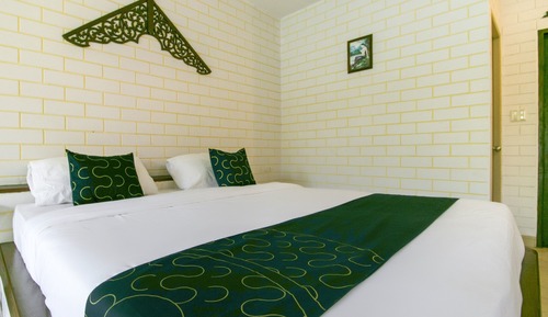 Habitación doble superior, acceso a la piscina
