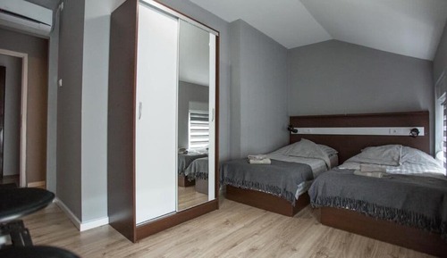 Habitación superior con 2 camas individuales