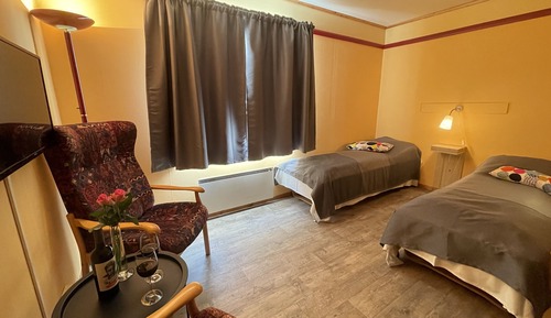 Habitación económica con 1 cama doble o 2 individuales