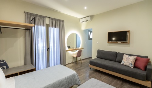Habitación Deluxe doble, vistas parciales al mar (G5)