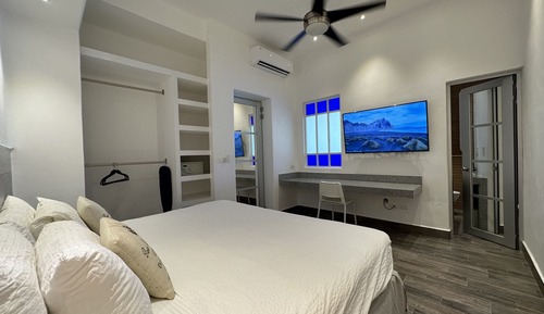 Master Suite, 1 King Bed