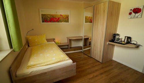 Standard Single Room