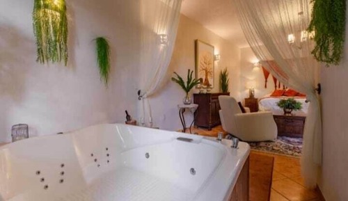 Suite superior, 1 cama de matrimonio grande, bañera de hidromasaje
