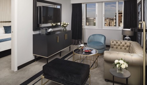 The Level, Suite junior
