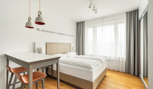Estudio, 1 cama de matrimonio
