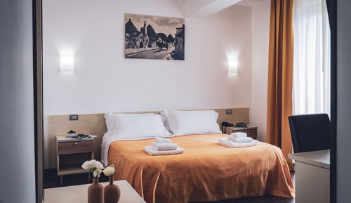 Habitación triple clásica