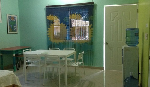 Estudio Confort, 2 camas de matrimonio, no fumadores