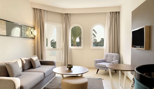 Suite familiar, vistas al jardín (4 Adults & 1 Child)