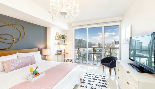 Boutique Apart, 1 King & Sofa Bed, Sauna, River/City Views, Balcony4607