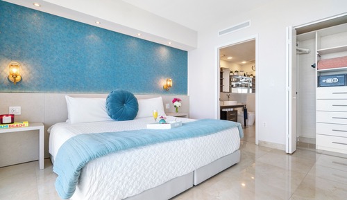 Design Apartment, 2 Bedrooms, Balcony, Ocean View4809