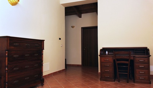 Habitación triple, vistas al jardín