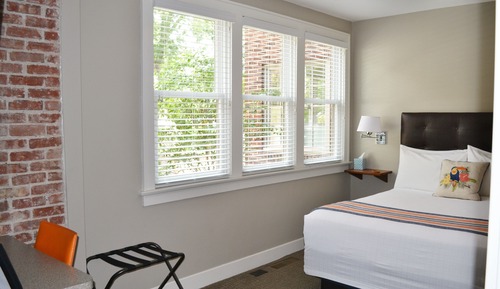 Habitación clásica, 1 cama de matrimonio, baño privado, planta baja (Miami Room)