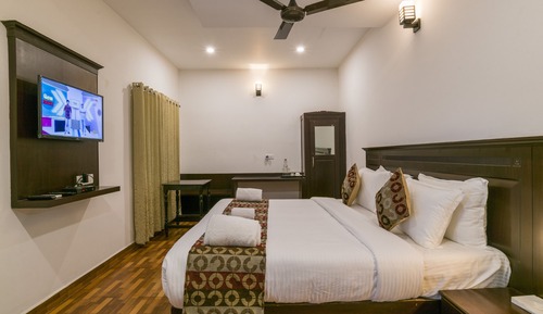 Habitación tradicional doble, 1 cama de matrimonio grande, accesible para personas con discapacidad