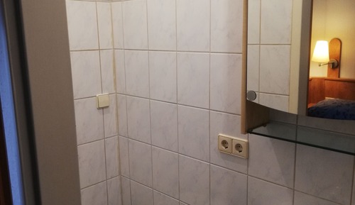 Habitación básica doble, baño privado