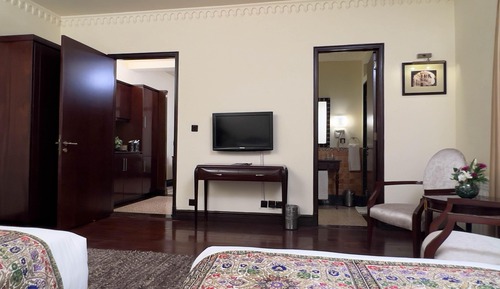 Suite
