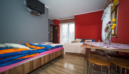 Habitación cuádruple, vistas a la montaña (1)