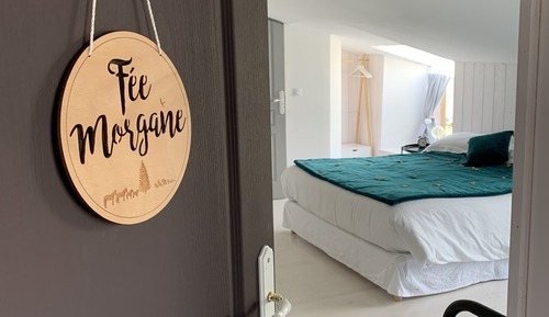 Habitación de lujo, vistas a la colina (Fée Morgane)