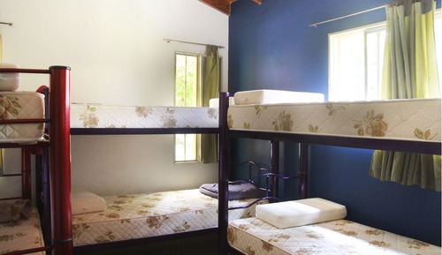 Dormitorio compartido estándar