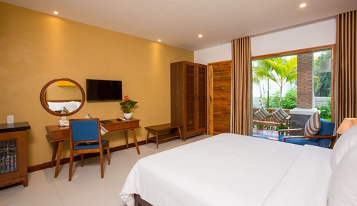 Habitación Deluxe con 1 cama doble o 2 individuales, vistas a la montaña