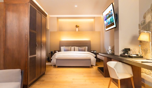 Habitación Deluxe, 1 cama de matrimonio grande, vistas al patio (Suite Deluxe)