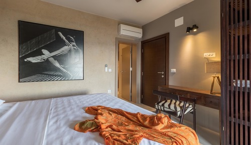Habitación básica doble, balcón, vistas al mar (Amerigo Vespucci)
