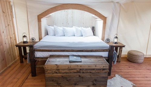 Stargazer Tent - Private Bathroom