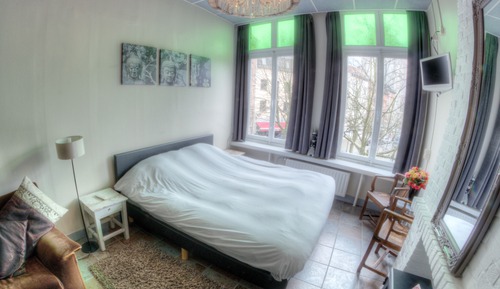 Habitación con 1 cama doble o 2 individuales