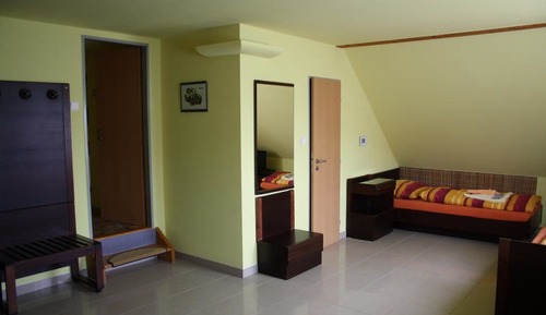 Habitación cuádruple clásica, varias camas