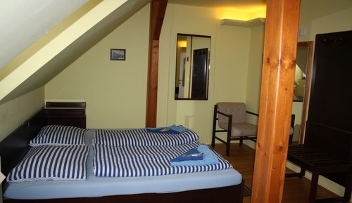Habitación triple clásica, varias camas (Pavlac 4)