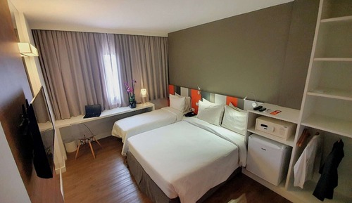 Habitación triple Deluxe