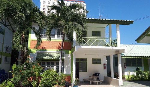 3 Bedrooms Bungalow