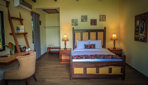 Premier Room