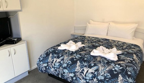 Suite estudio Confort, 1 cama de matrimonio, bañera de hidromasaje