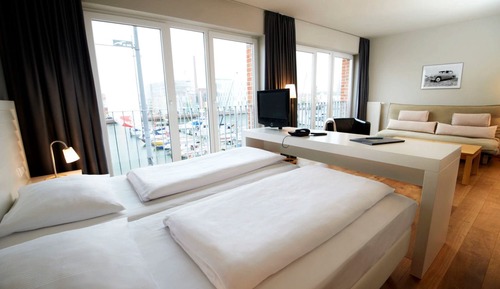 Suite City, vistas al puerto