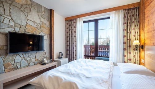 Habitación Deluxe doble, balcón (in Main Hotel Building)