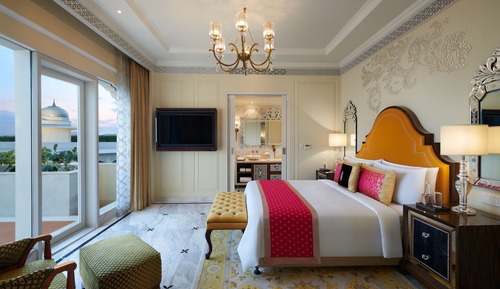 Suite (Maharaja)