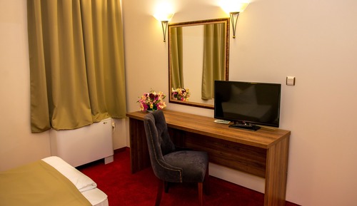 Habitación estándar doble, 2 camas individuales, vistas a la ciudad