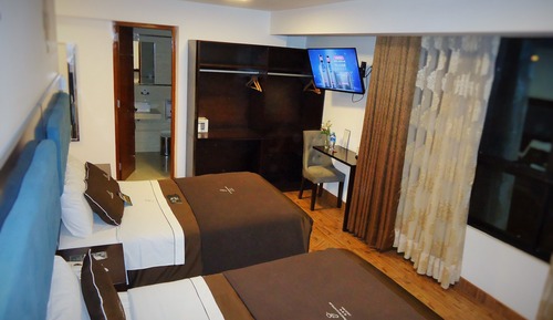 Habitación clásica con 2 camas individuales