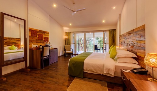 Habitación Deluxe con 1 cama doble o 2 individuales, balcón