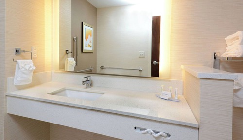Habitación, 2 camas de matrimonio (Mobility/Hearing Accessible, Tub)