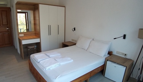 Habitación estándar doble, balcón