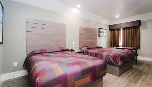 Habitación exclusiva, 2 camas de matrimonio, no fumadores